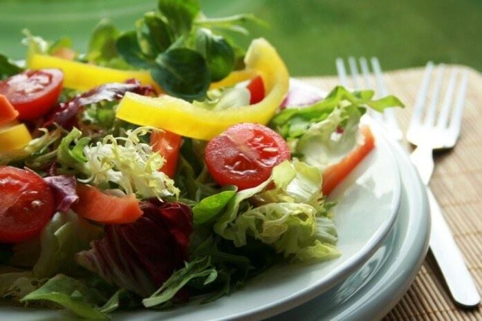 groentesalade voor gewichtsverlies met de juiste voeding